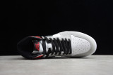 Air Jordan 1 Retro High Light Smoke Grey 555088-126