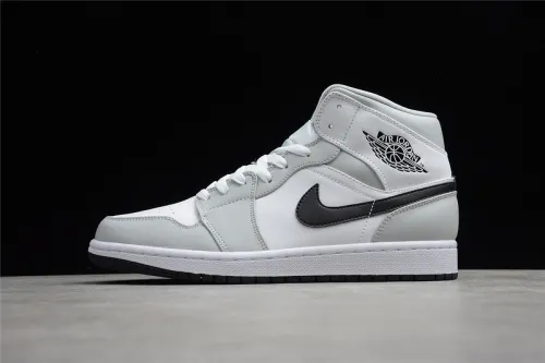 Air Jordan 1 Mid Light Smoke Grey BQ6472-015