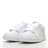 MS BATCH Nike WMNS SB Dunk Low Triple White  DD1503-109