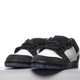 MS BATCH Dunk SB Staple x Nike SB Dunk Low “Panda Pigeon”  BV1310-013
