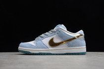 Sean Cliver x SB Dunk Low Holiday Special DC9936-100