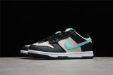 Dunk Low Light Bone Tropical Twist CW1590-003