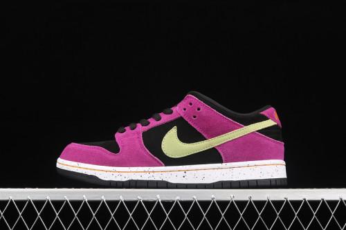 SB Dunk Low Pro ACG Terra Red Plum BQ6817-501