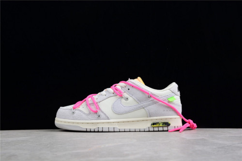 Off-White x Dunk Low Lot 17 of 50 DJ0950-117