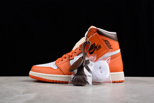 Air Jordan 1 Retro High OG Starfish DO9369-101