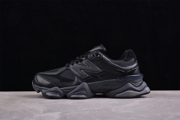 New Balance 9060 Triple Black Leather U9060NRI