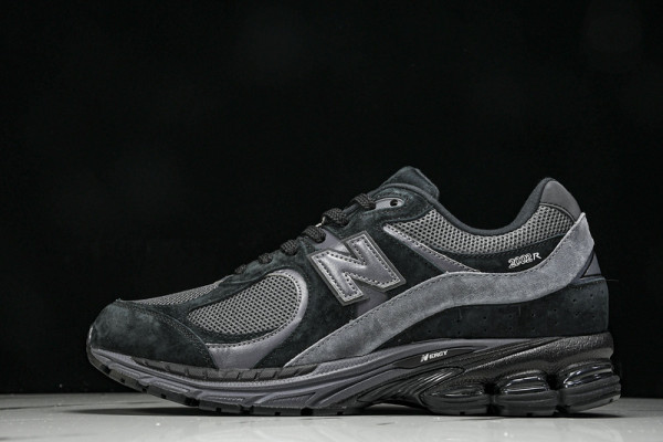 New Balance 2002R Black Dark Grey M2002RBL