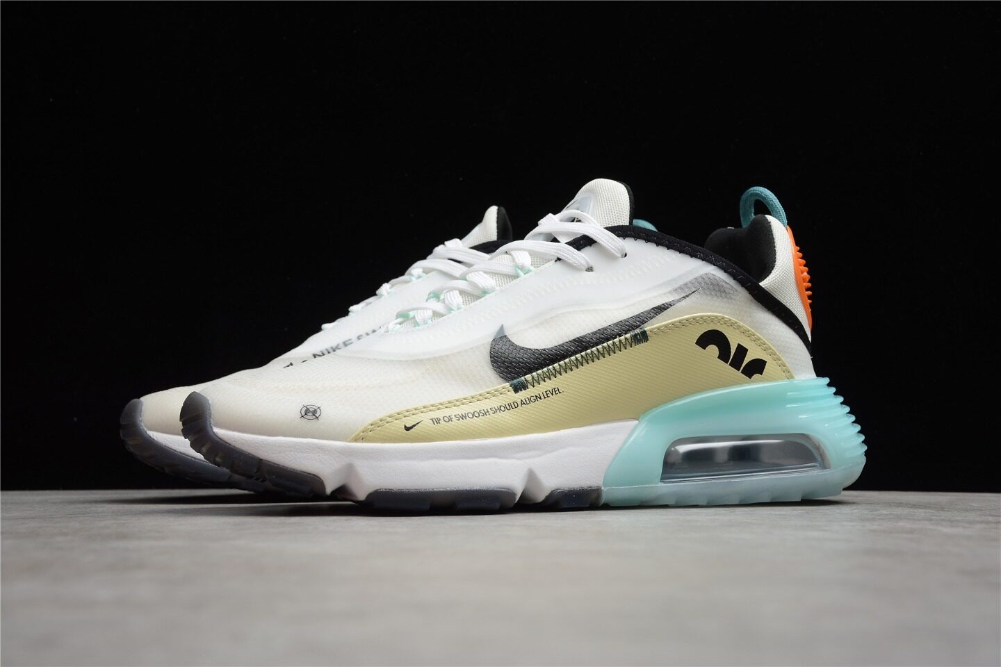 Nike Air Max 2090 Marathon DM0971-107