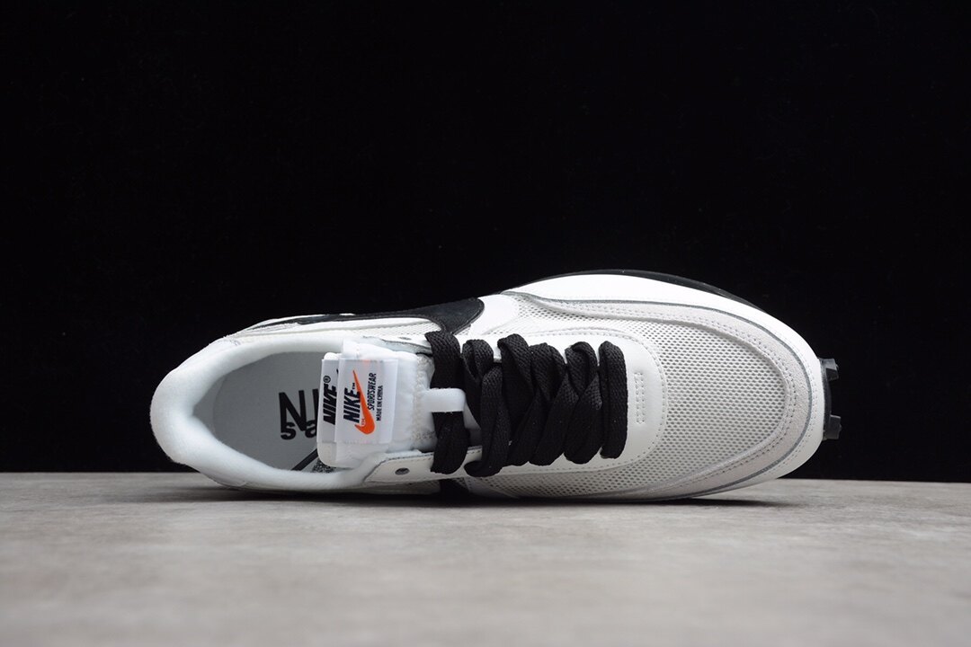 Sacai x Nike LVD Waffle Daybreak White/Black BV3692-100
