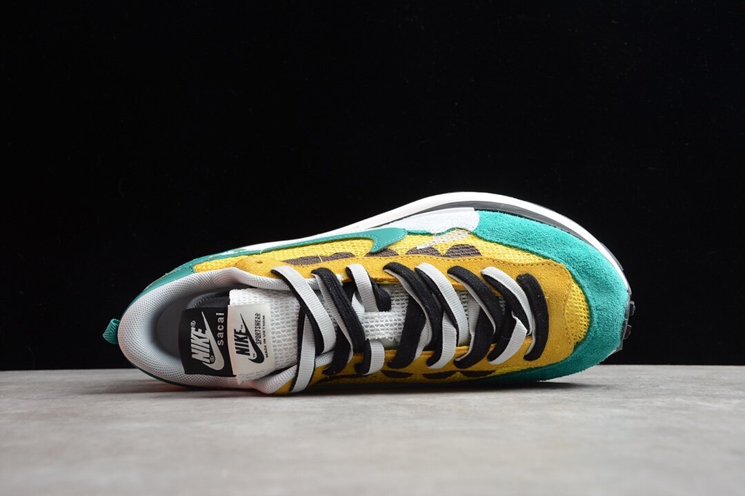 Sacai x Nike Pegasua Vaporfly Yellow Green CI9928-300