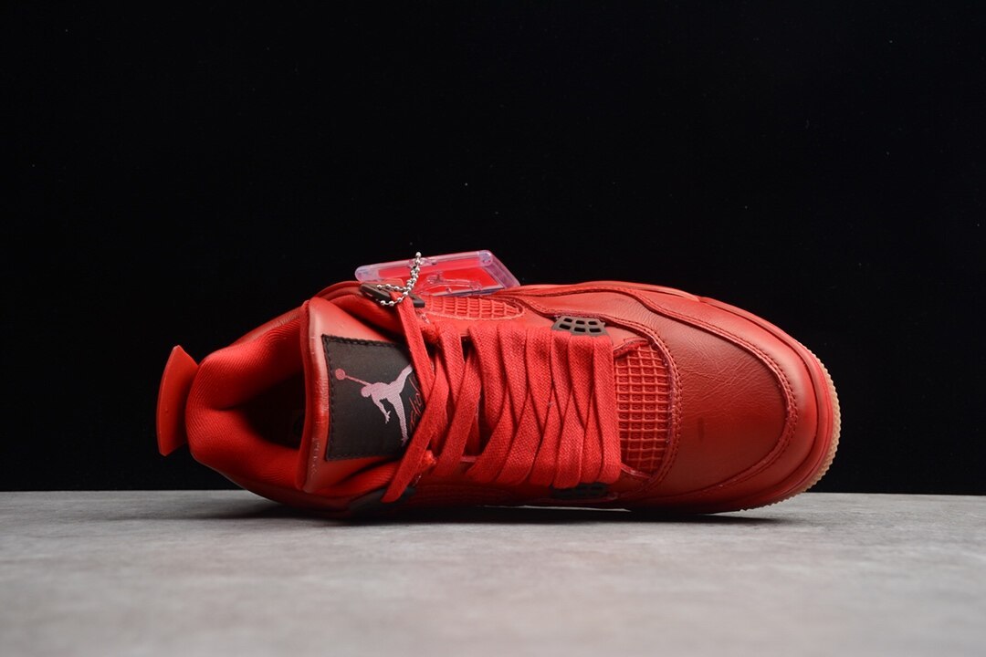 Jordan 4 Retro Fire Red Singles Day (2018) (W) AV3914-600