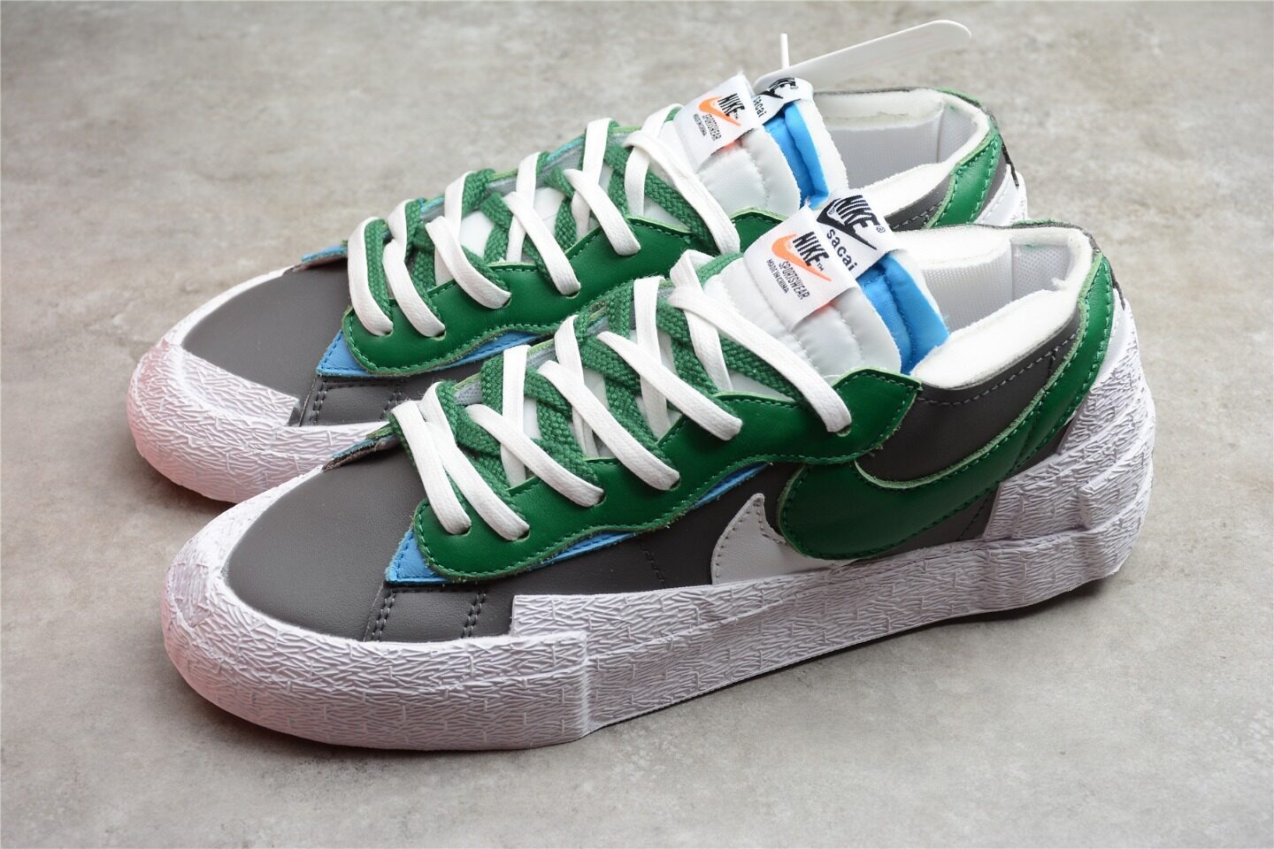 Nike Blazer Low sacai Medium Grey Classic Green DD1877-001