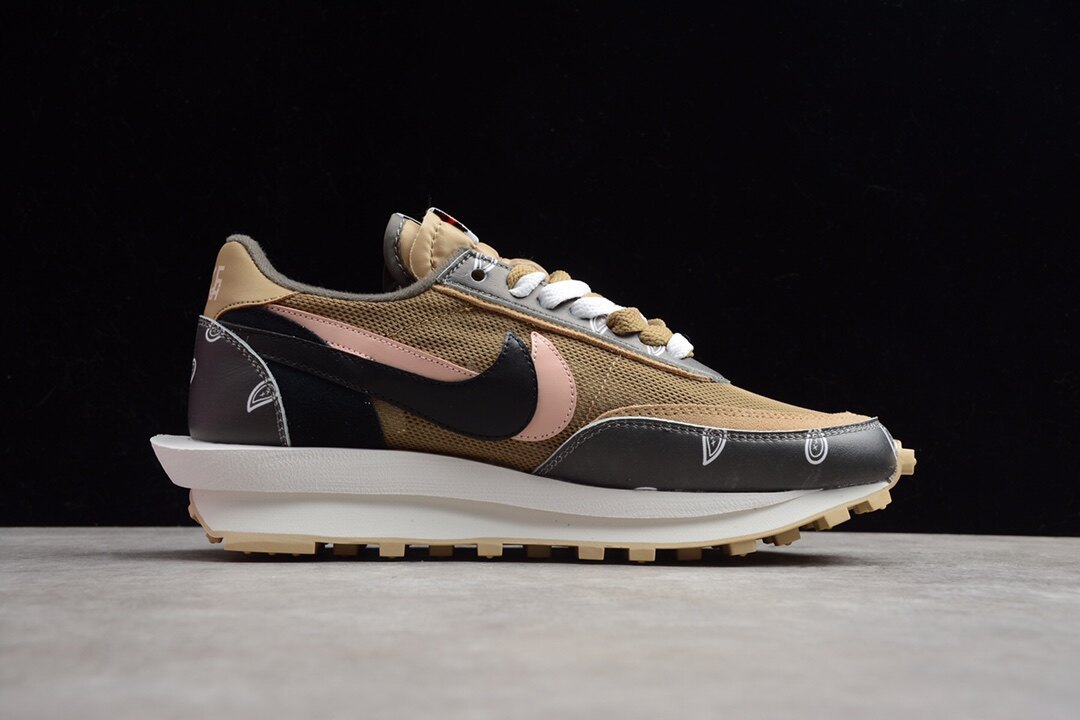 Sacai x Nike LVD Waffle Daybreak Black CV5053-001
