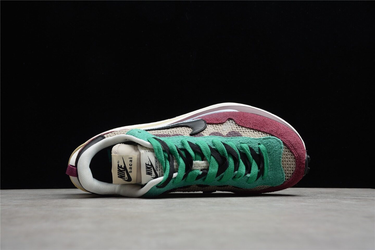 Sacai X Nike Pegasus VaporFly BV0073-102