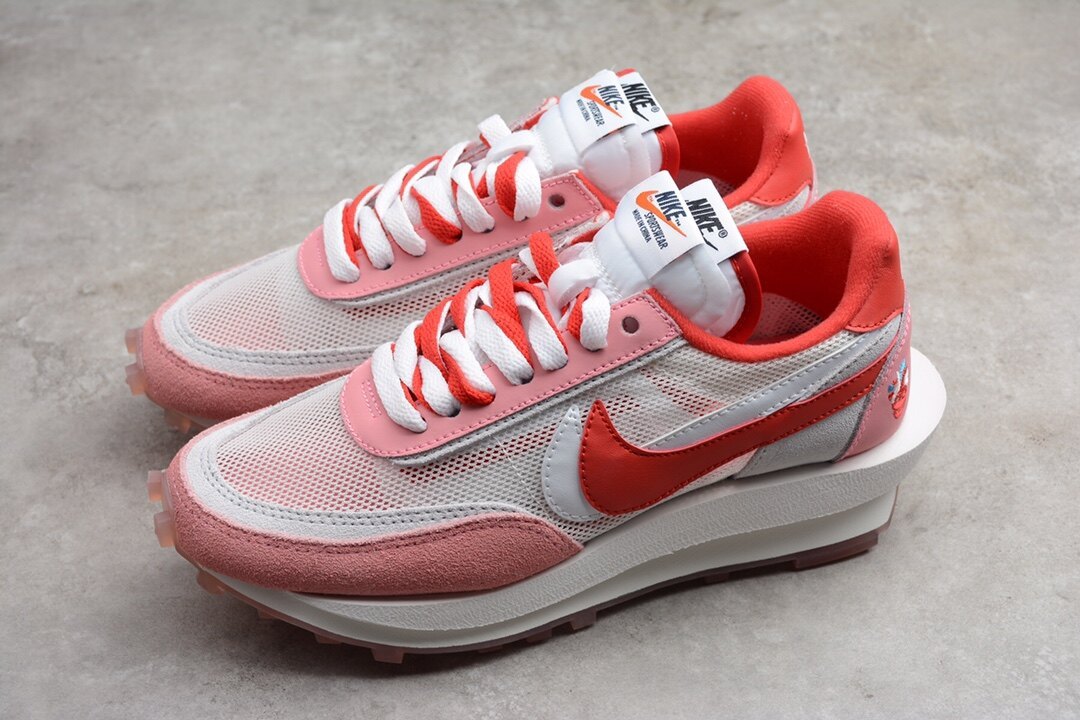 Sacai x Nike LVD Waffle Daybreak White/Sakura Pink/University Red BV5378-800