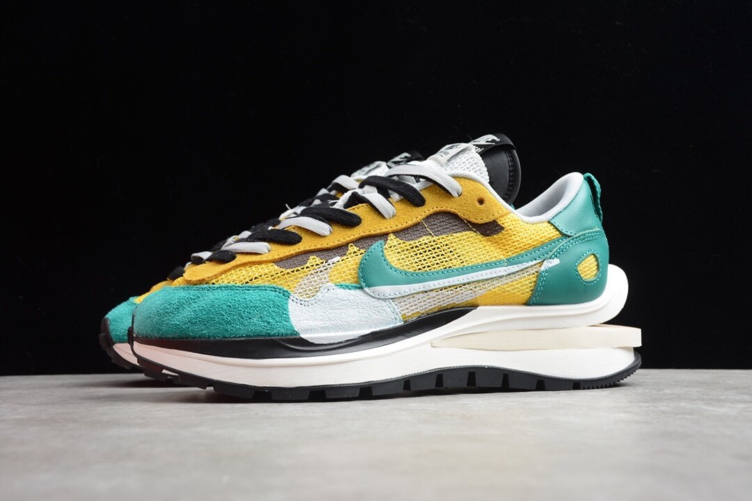 Sacai x Nike Pegasua Vaporfly Yellow Green CI9928-300