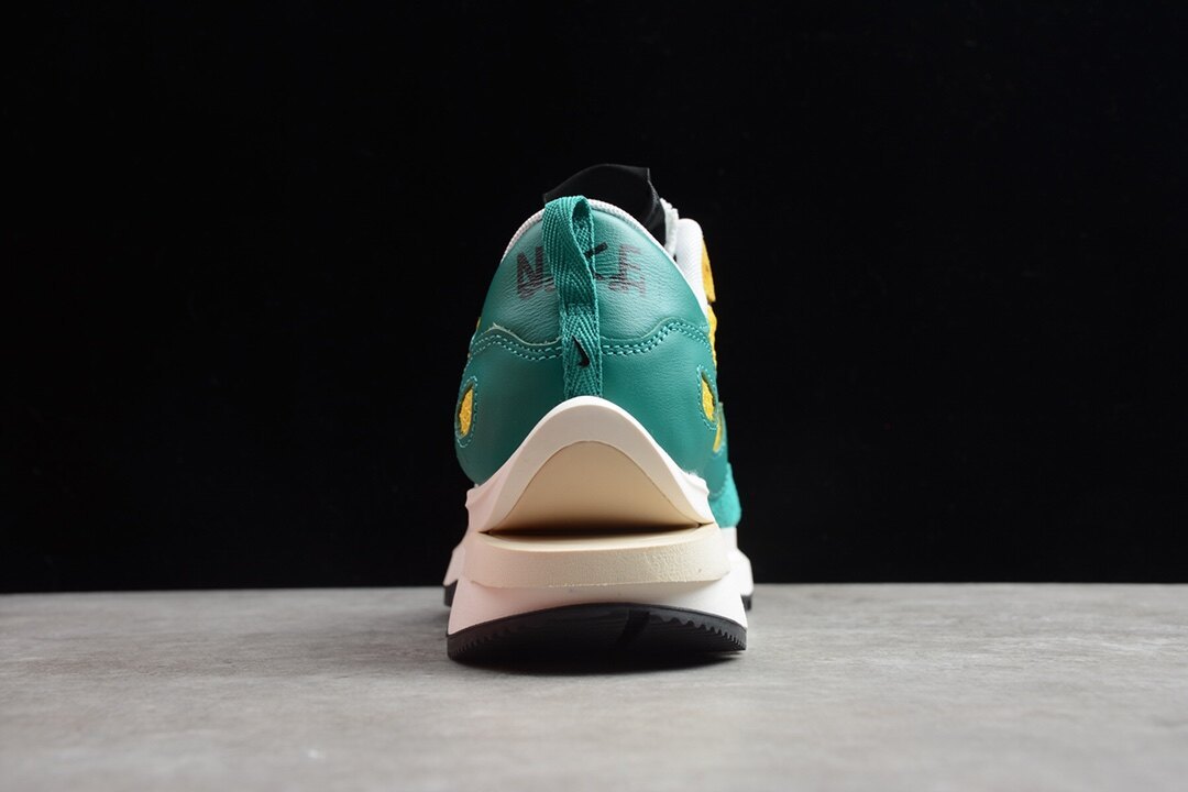 Sacai x Nike Pegasua Vaporfly Yellow Green CI9928-300