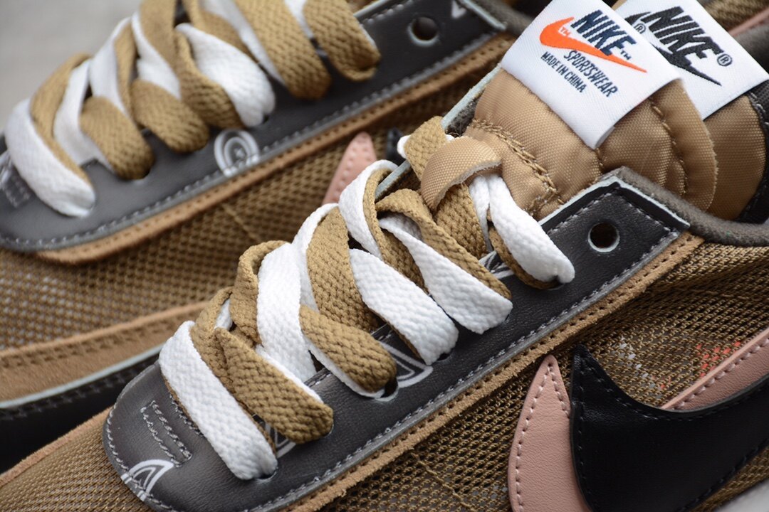 Sacai x Nike LVD Waffle Daybreak Black CV5053-001