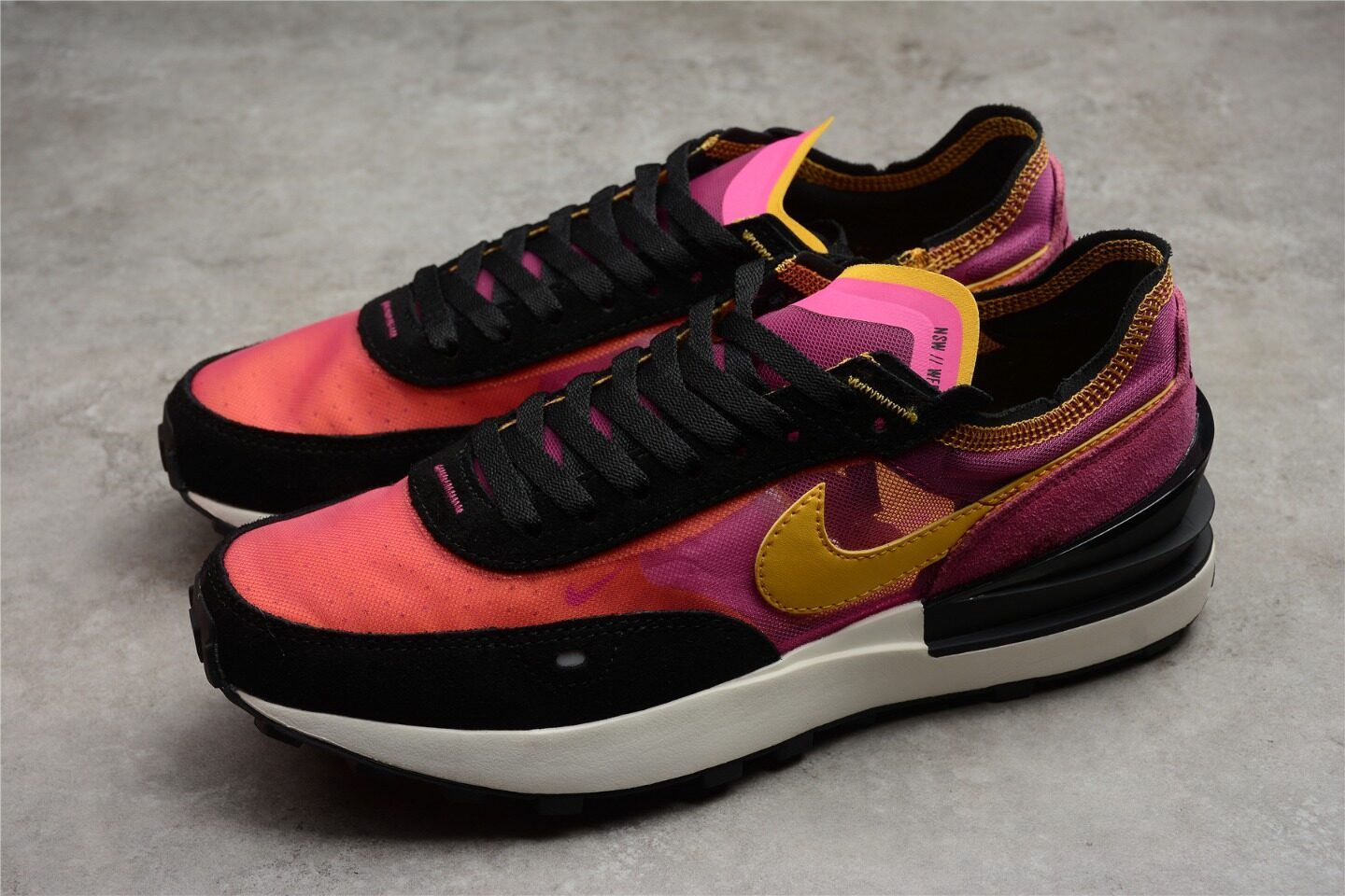 Nike Waffle One Active Fuchsia DA7995-600
