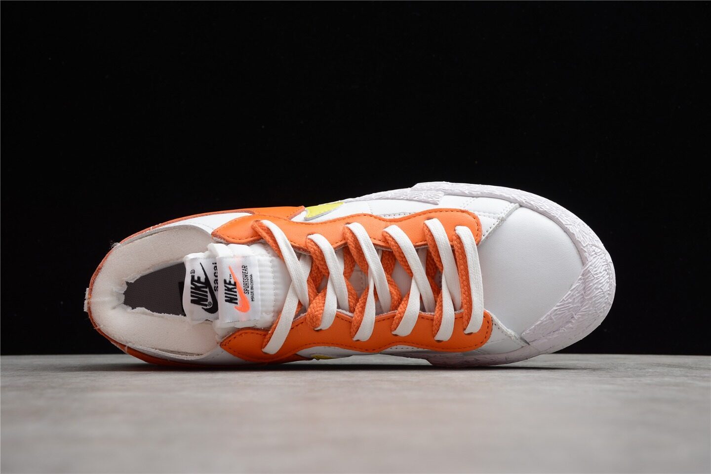 Nike Blazer Low sacai White Magma Orange DD1877-100