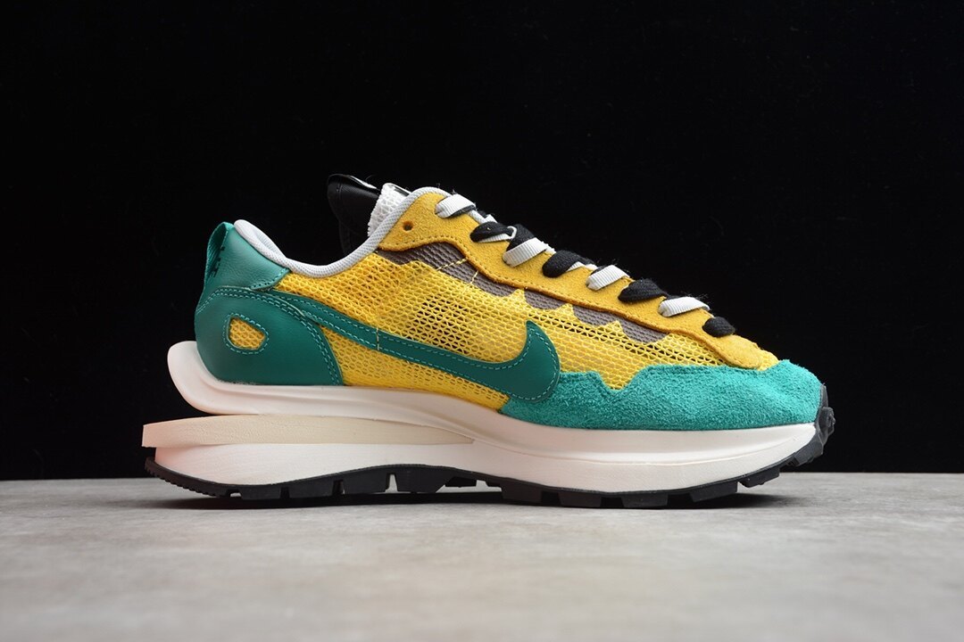Sacai x Nike Pegasua Vaporfly Yellow Green CI9928-300