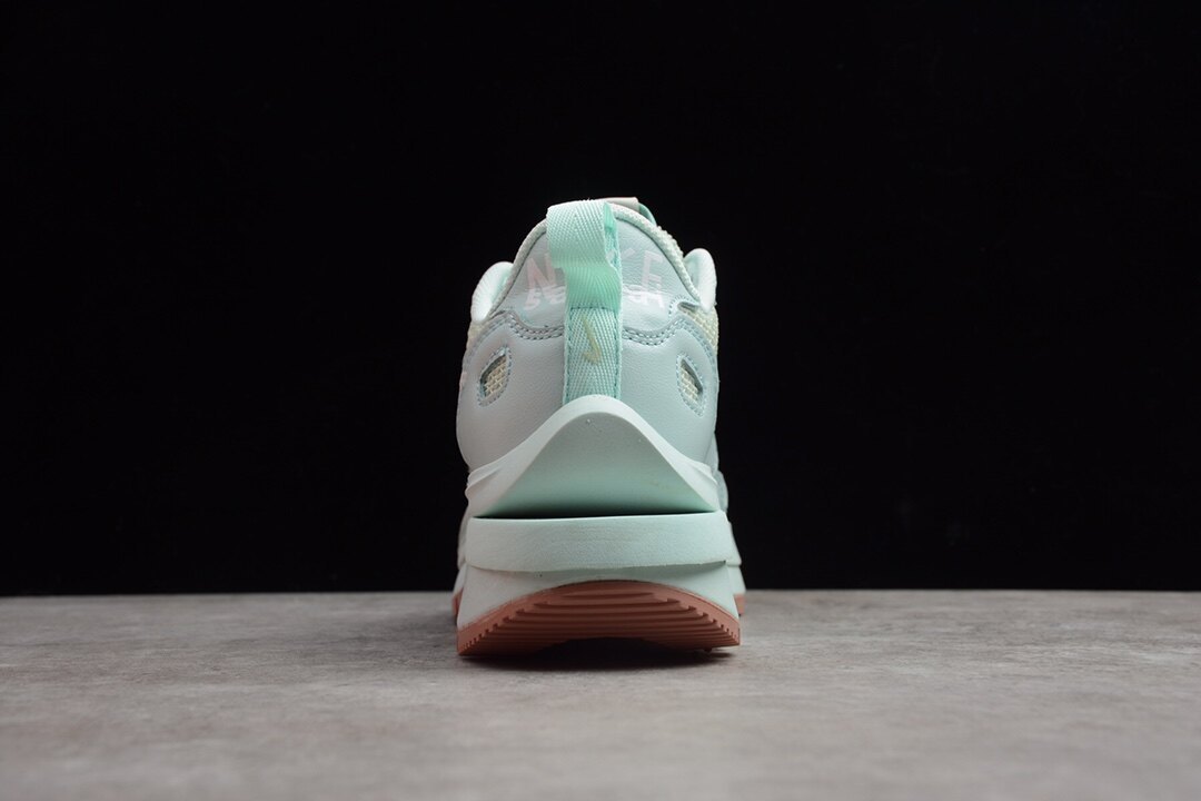 Sacai x Nike LVD Waffle BV0073-300