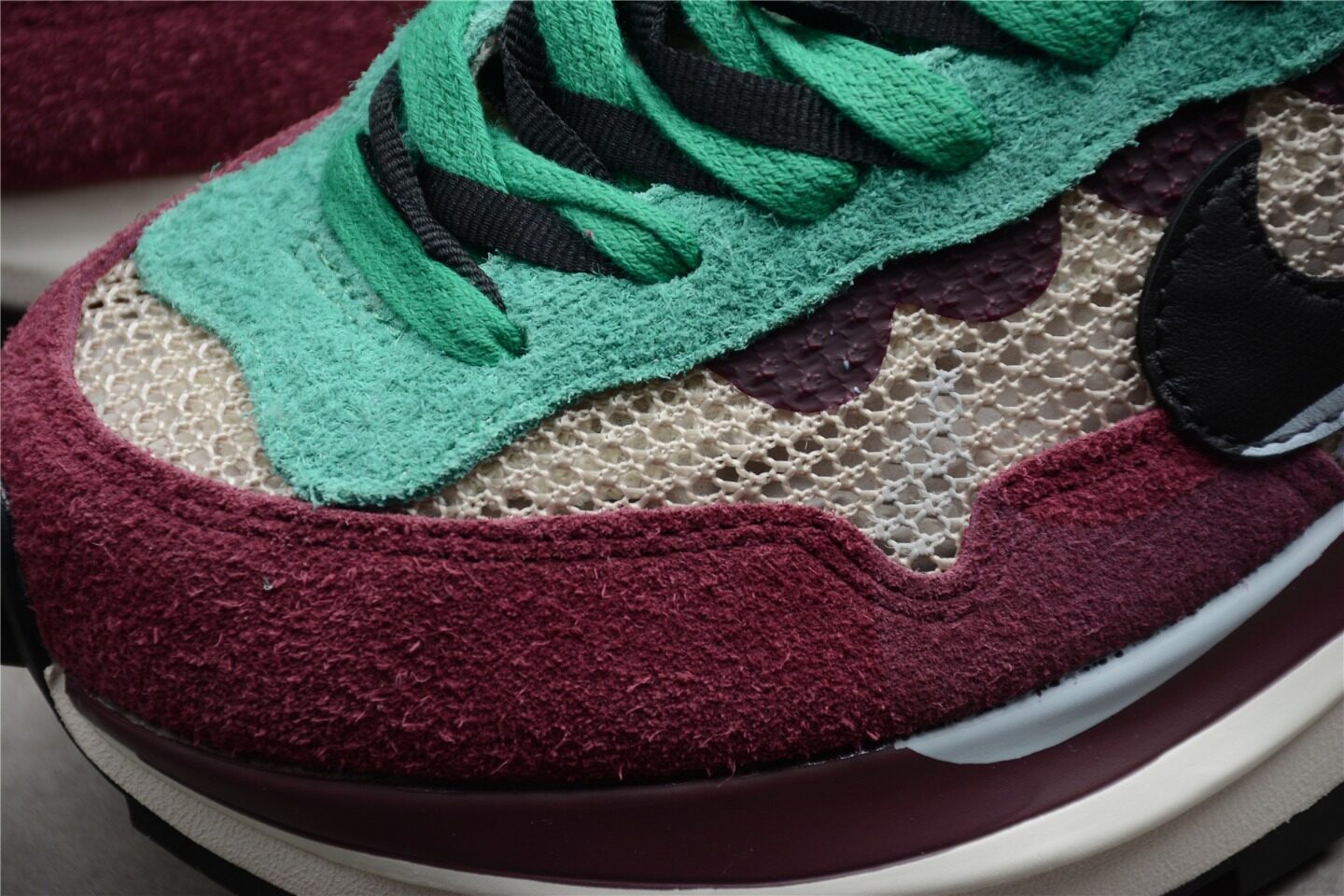 Sacai X Nike Pegasus VaporFly BV0073-102