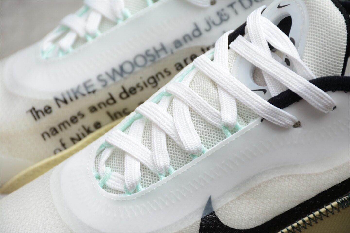 Nike Air Max 2090 Marathon DM0971-107