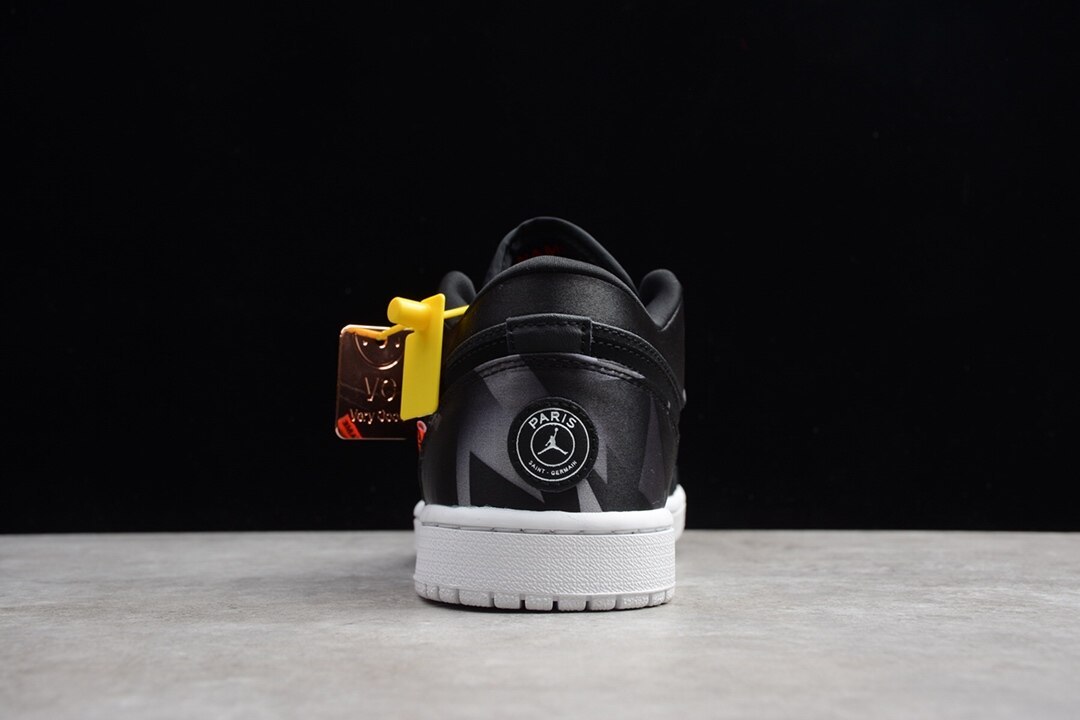 Jordan 1 Low PSG Paris Saint-Germain CK0687-001
