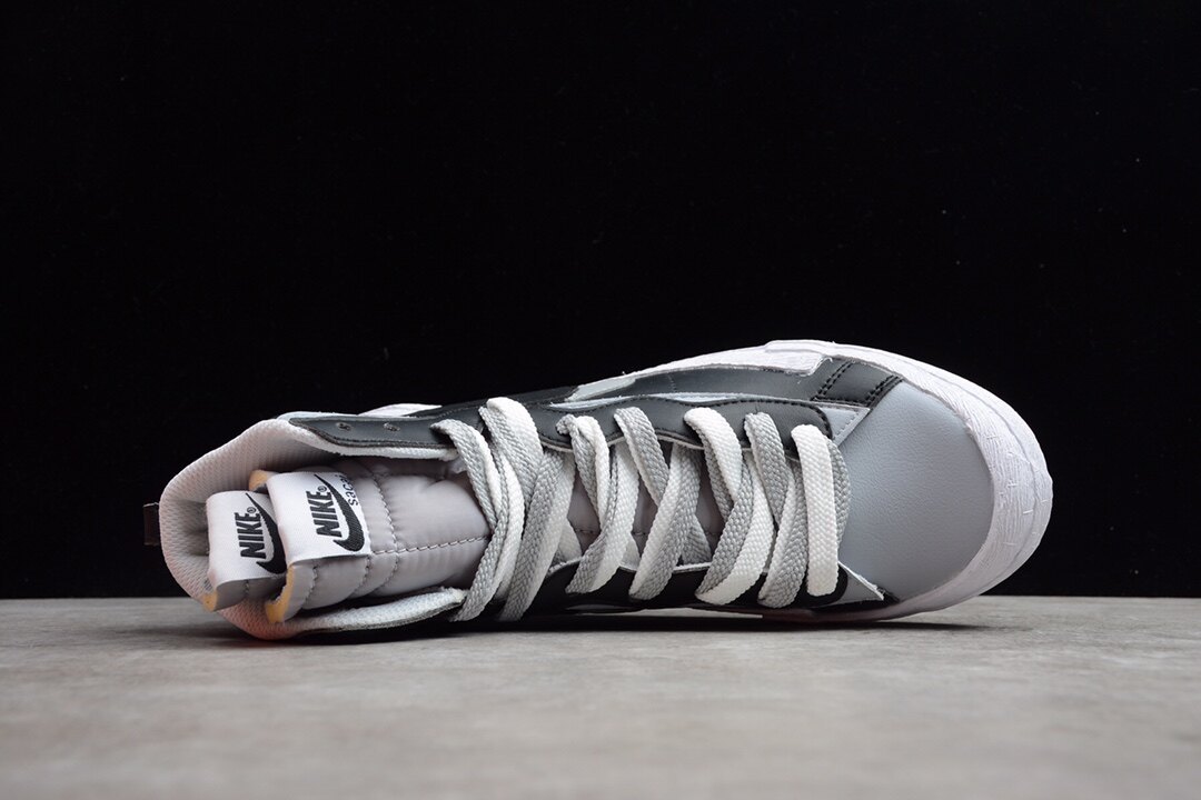 Nike Blazer Mid sacai Black Grey BV0072-002