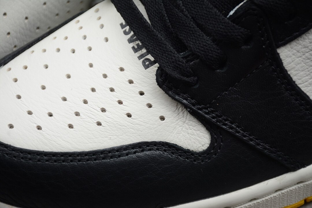 Jordan 1 Retro High  Not for Resale Varsity Maize 861428-107