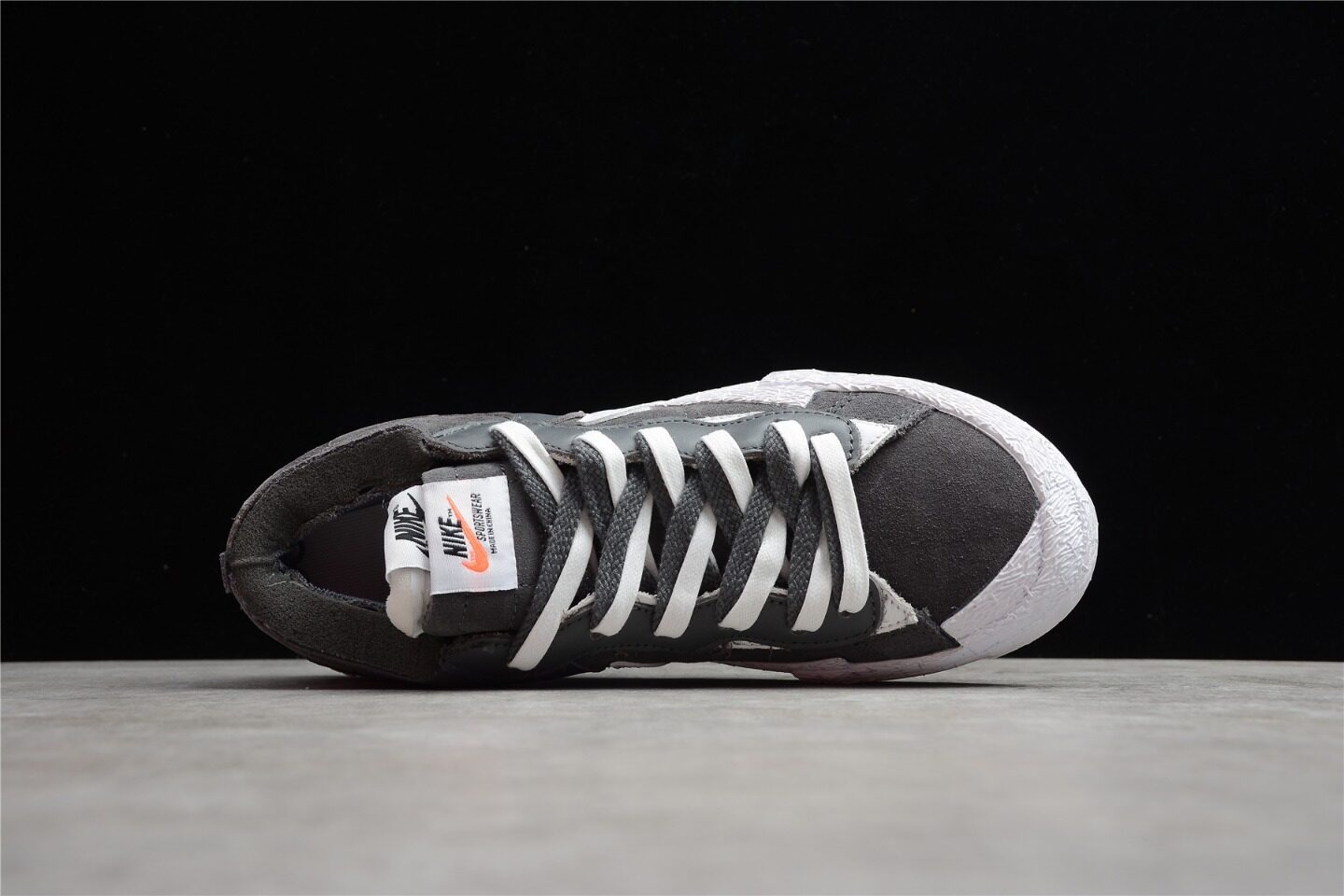 Sacai x Nike Blazer Low Dark Grey White DD1877-002