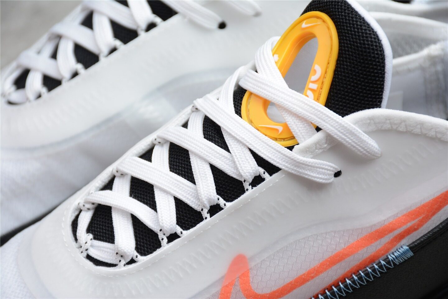 Nike Air Max 2090 White Black Pink Glow Starfish DC4464-100