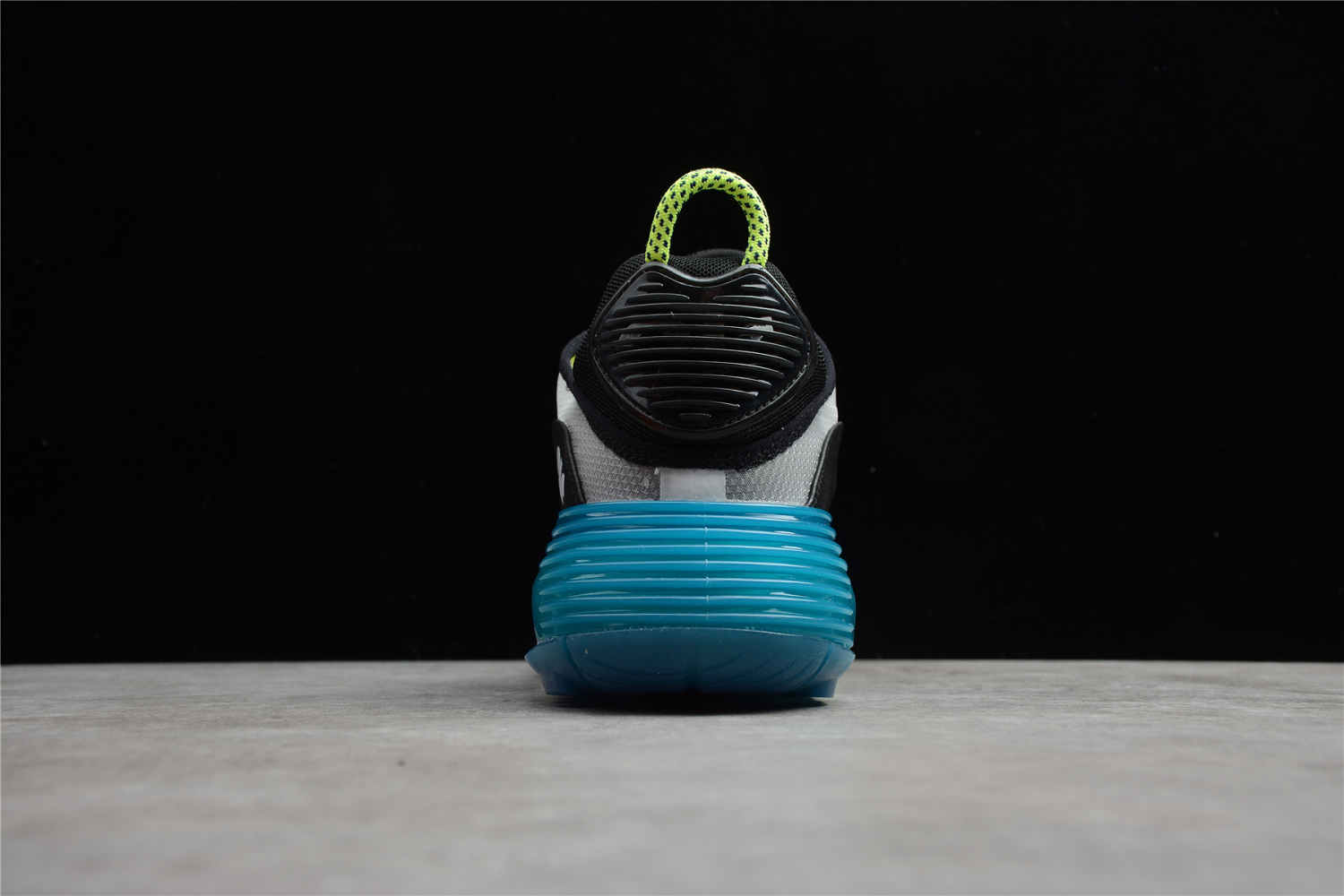 Nike Air Max 2090 Volt BV9977-101