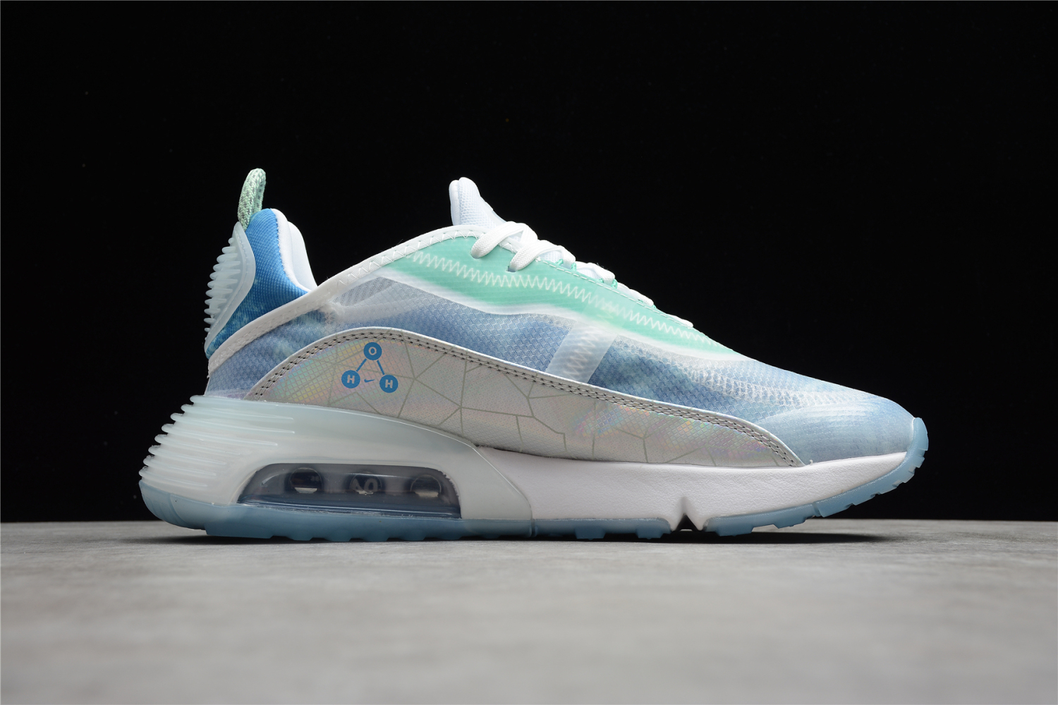 Nike Air Max 2090 Glacial Blue CZ8694-101