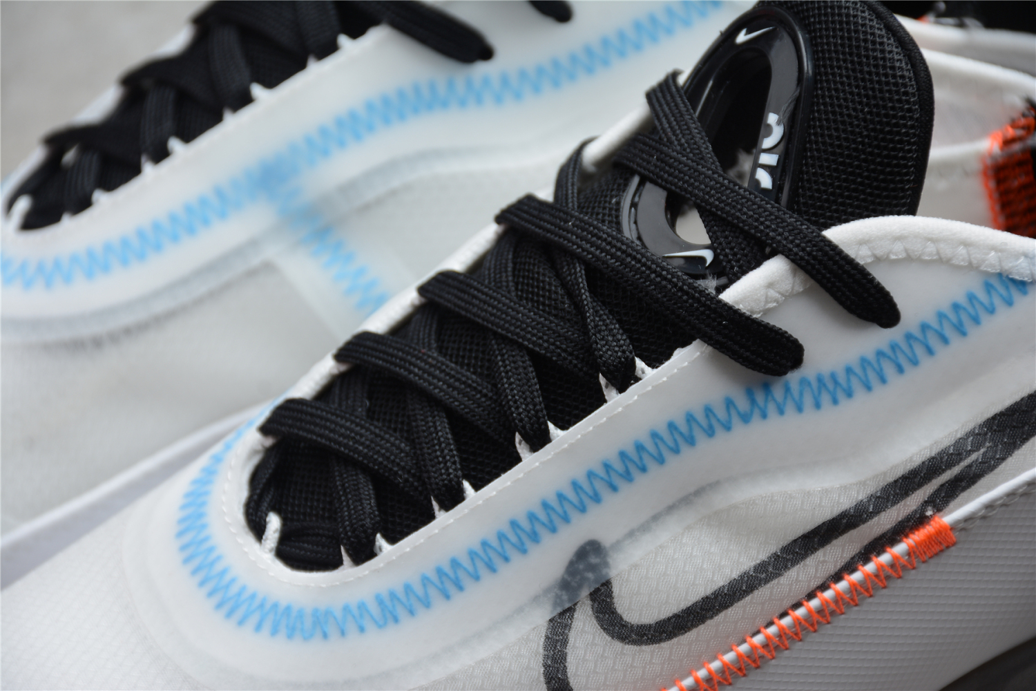 Nike Air Max 2090 Pure Platinum CT7695-100