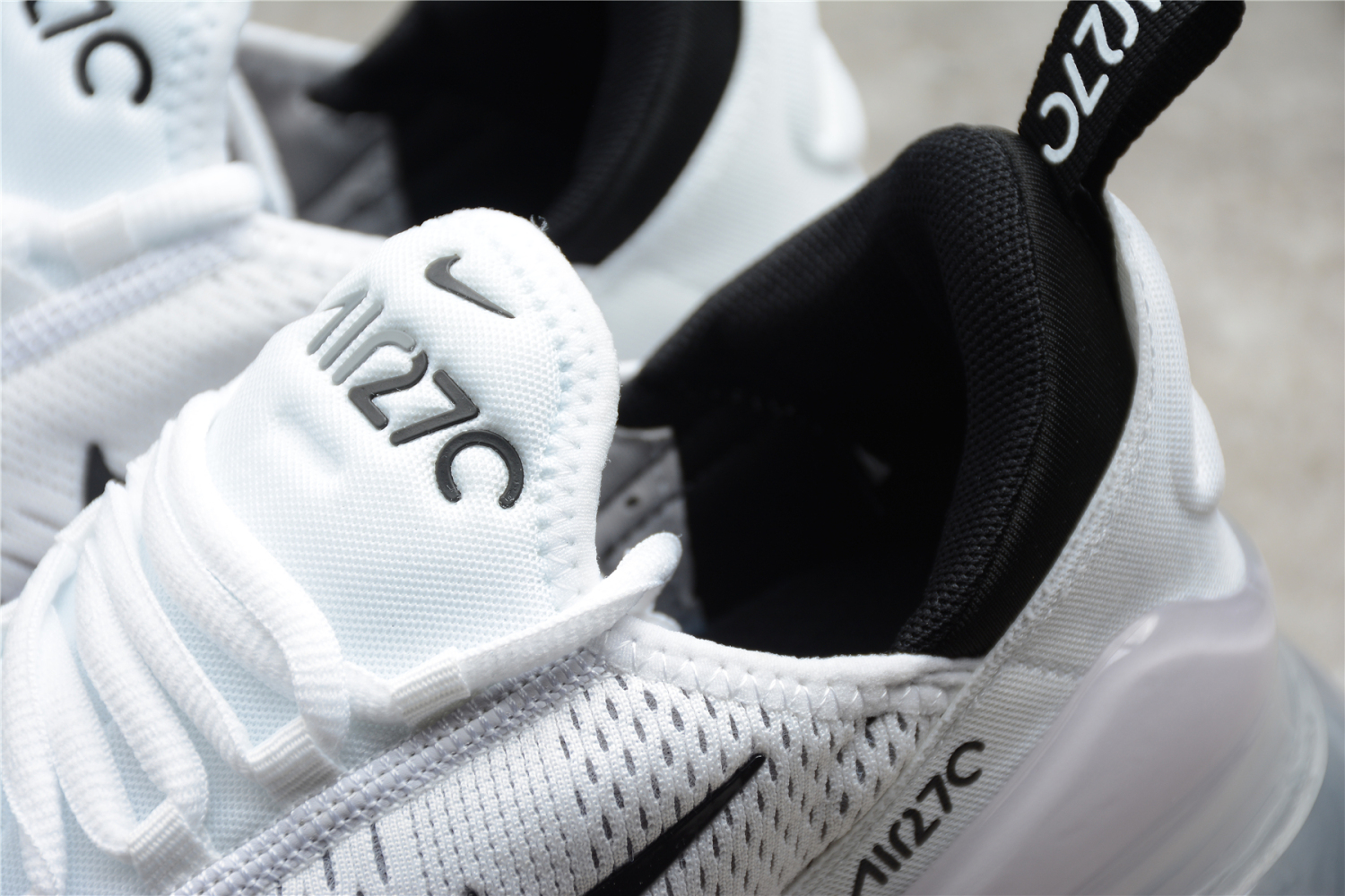 NIKE AIR MAX 270 AH8050-100