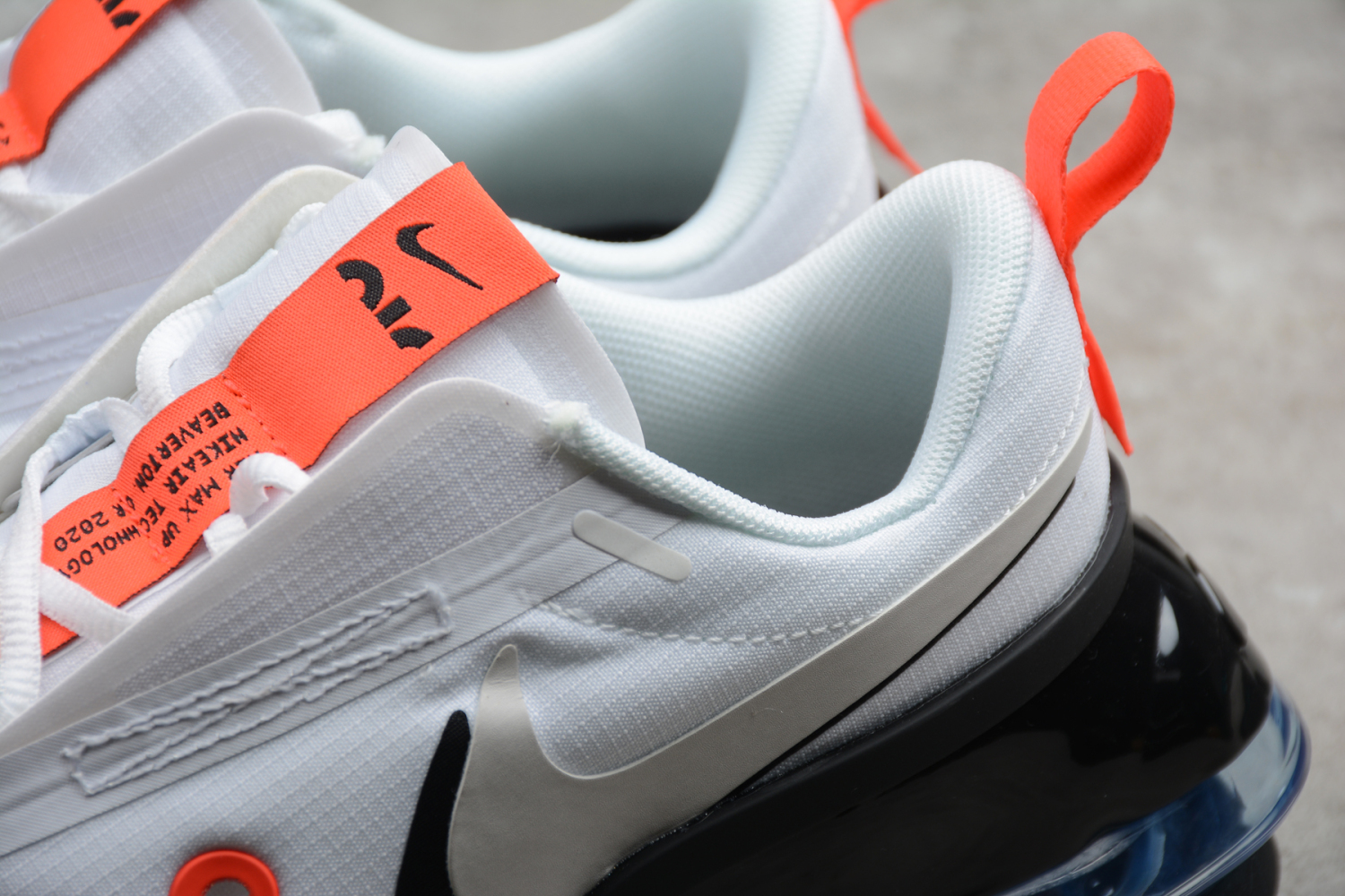 NIKE AIR MAX UP CK7173-100