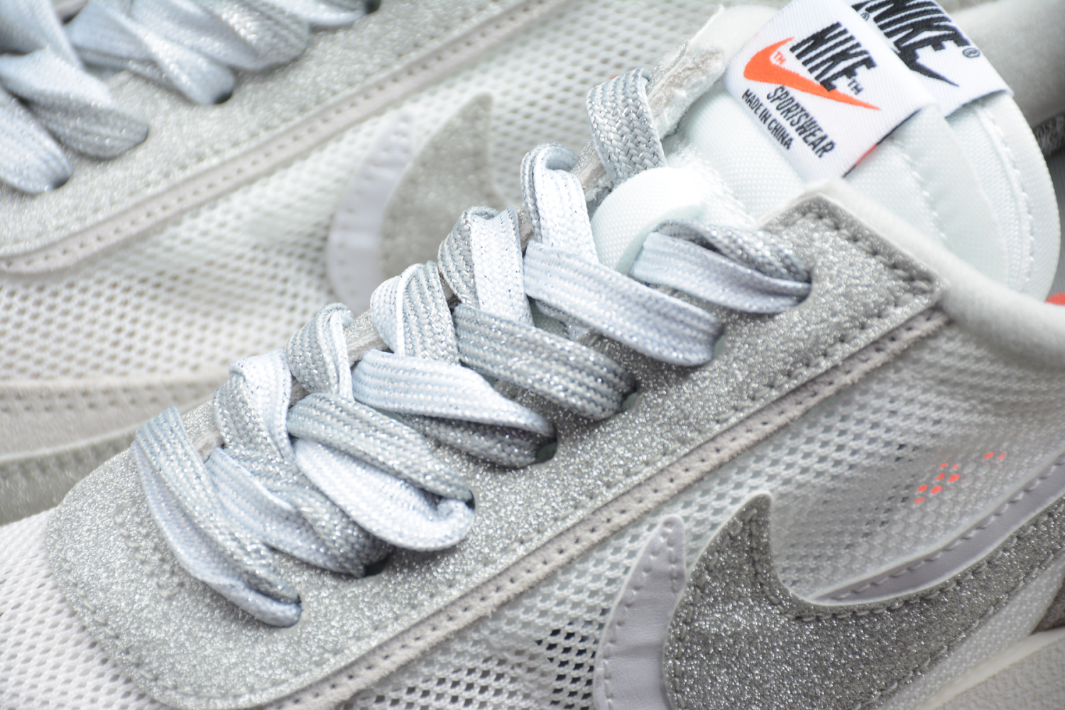 Sacai x Nike LDWaffle White Bright White BV5053-100
