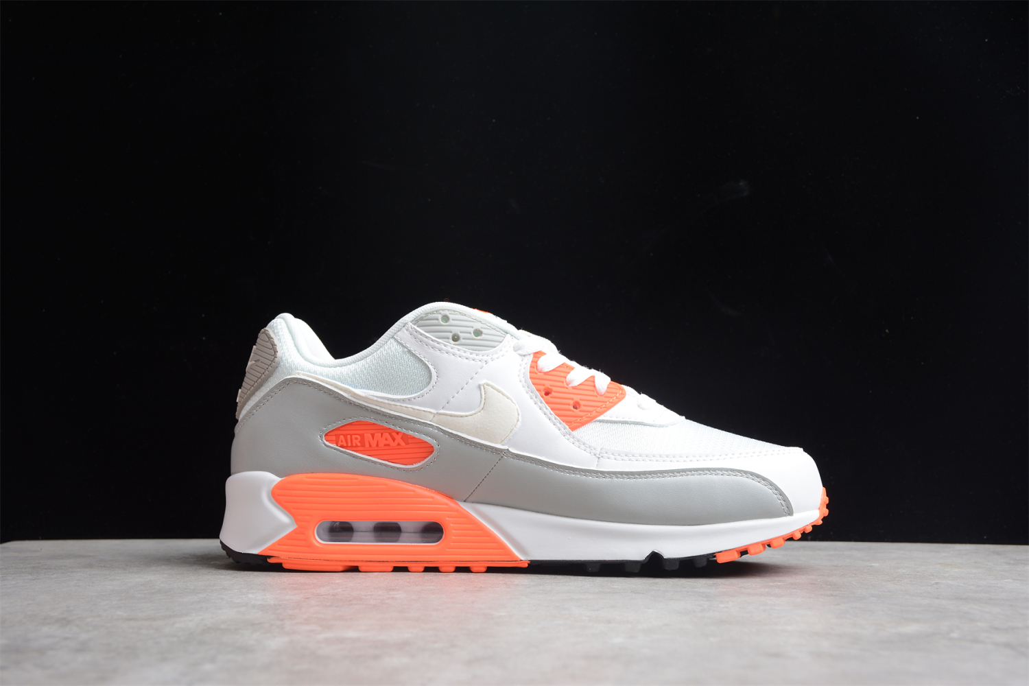 NIKE AIR MAX 90 CT4352-103
