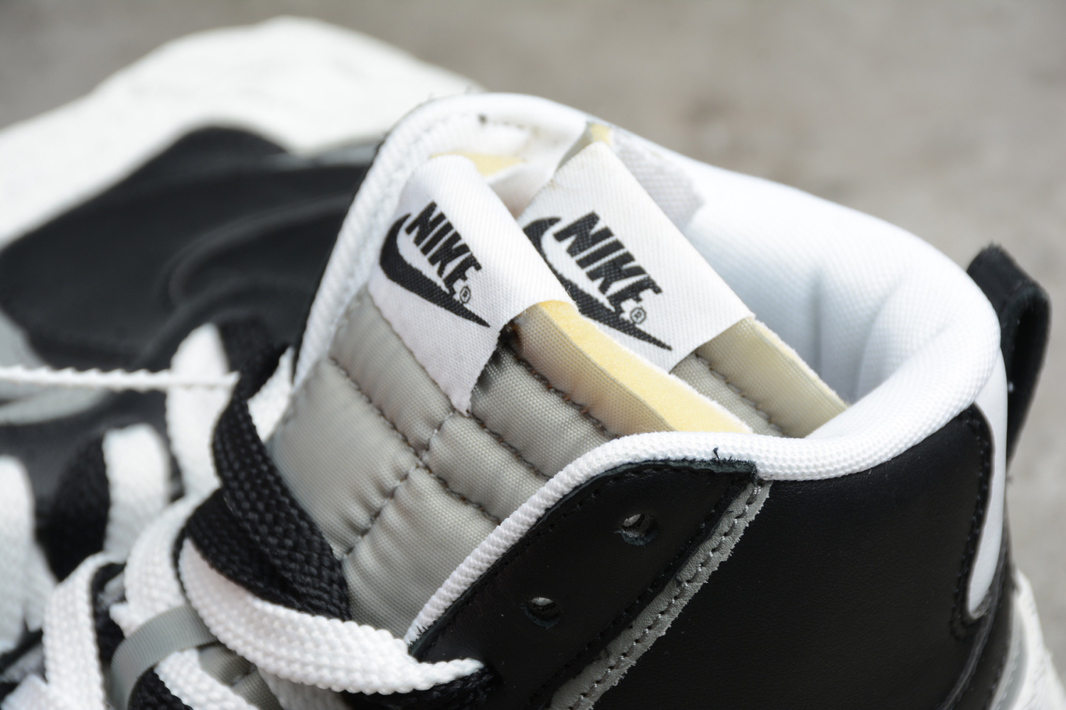 Sacai x Nike Blazer Mid Triple White BV0072-003