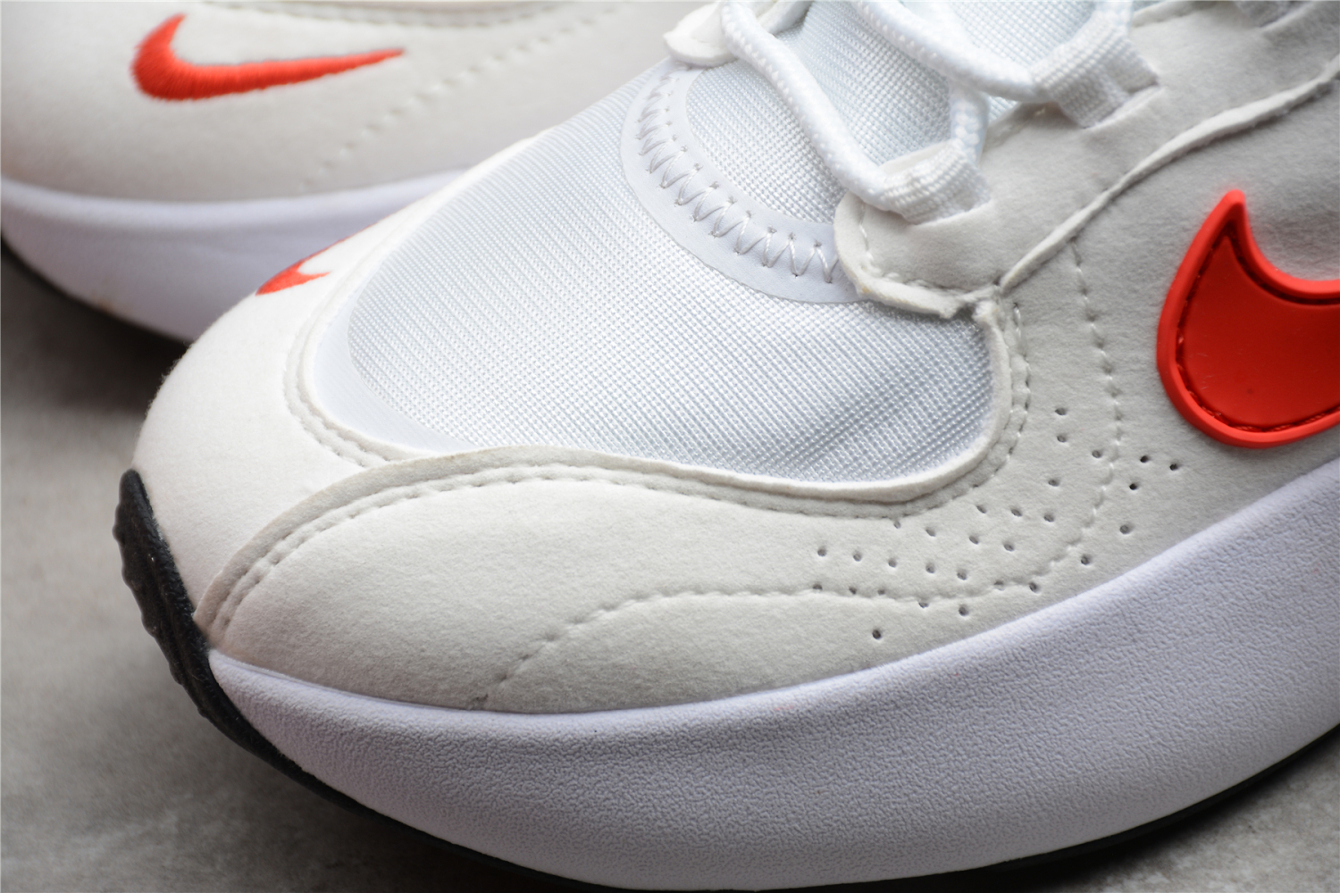 Wmns Air Max Verona - Summit White Product no. CZ6156-100