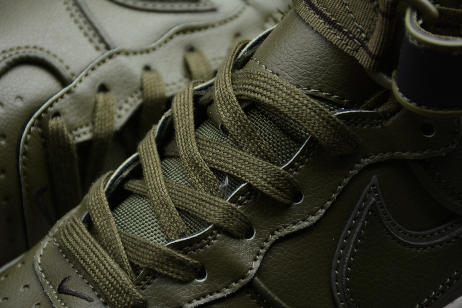 Nike Air Force 1 High Gore-Tex Boot Medium Olive CT2815-201