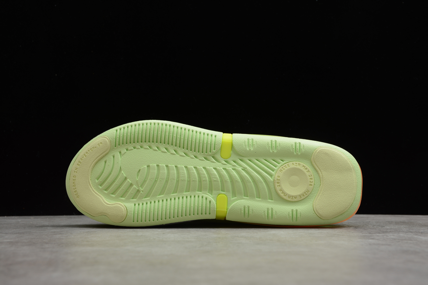 NIKE AIR MAX UP BARELY ATOMIC CK7173-700