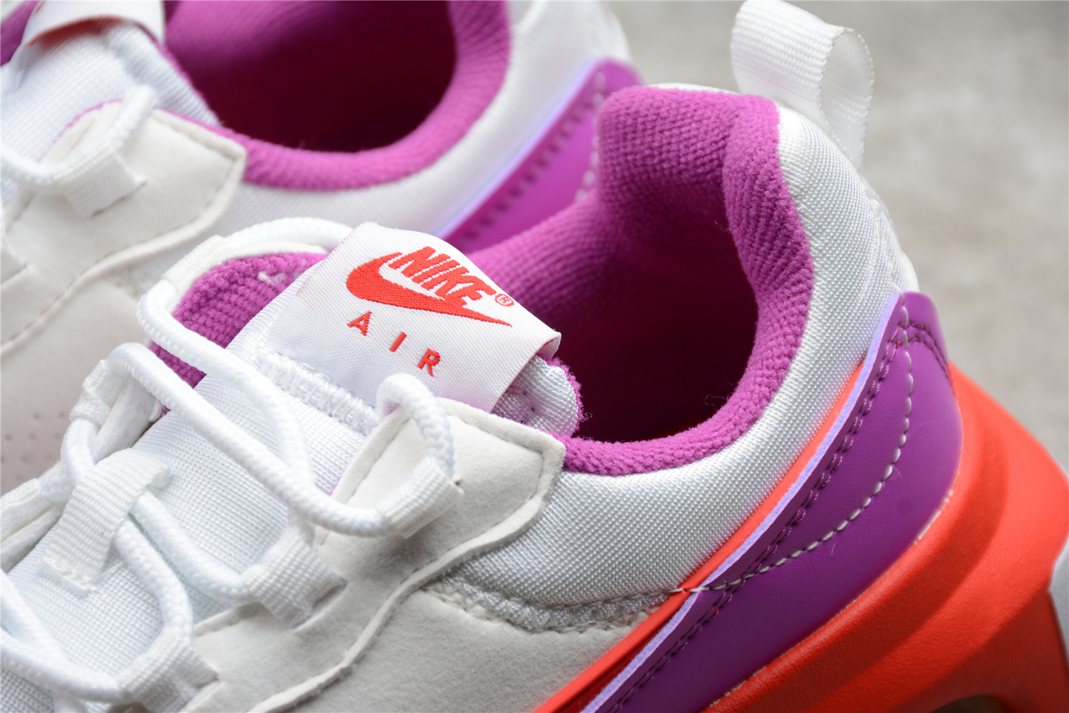 Wmns Air Max Verona - Summit White Product no. CZ6156-100