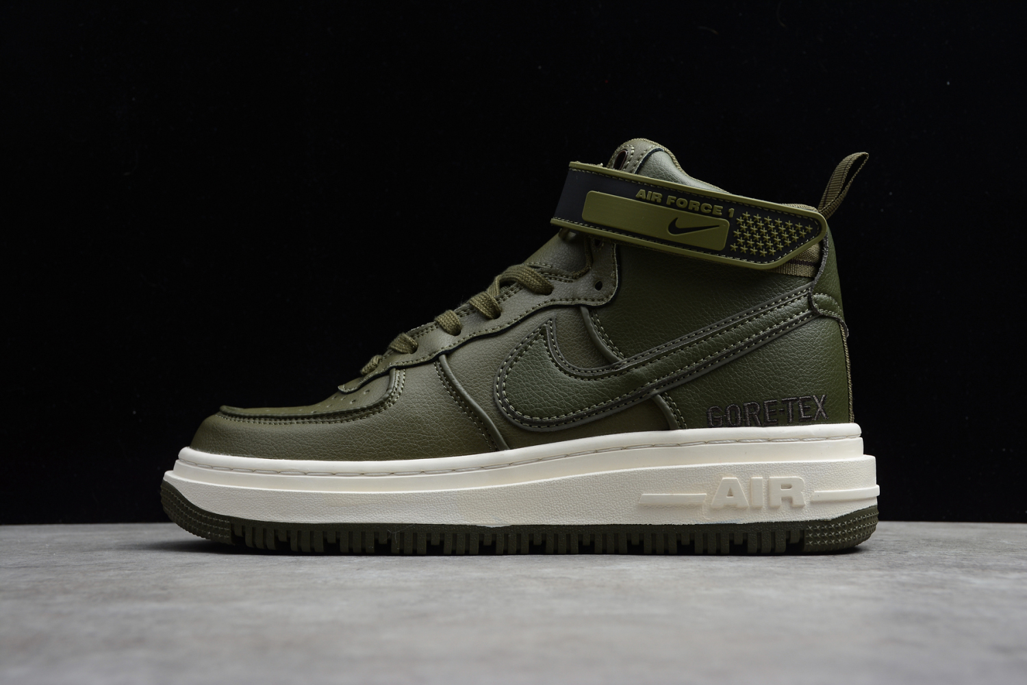 Nike Air Force 1 High Gore-Tex Boot Medium Olive CT2815-201