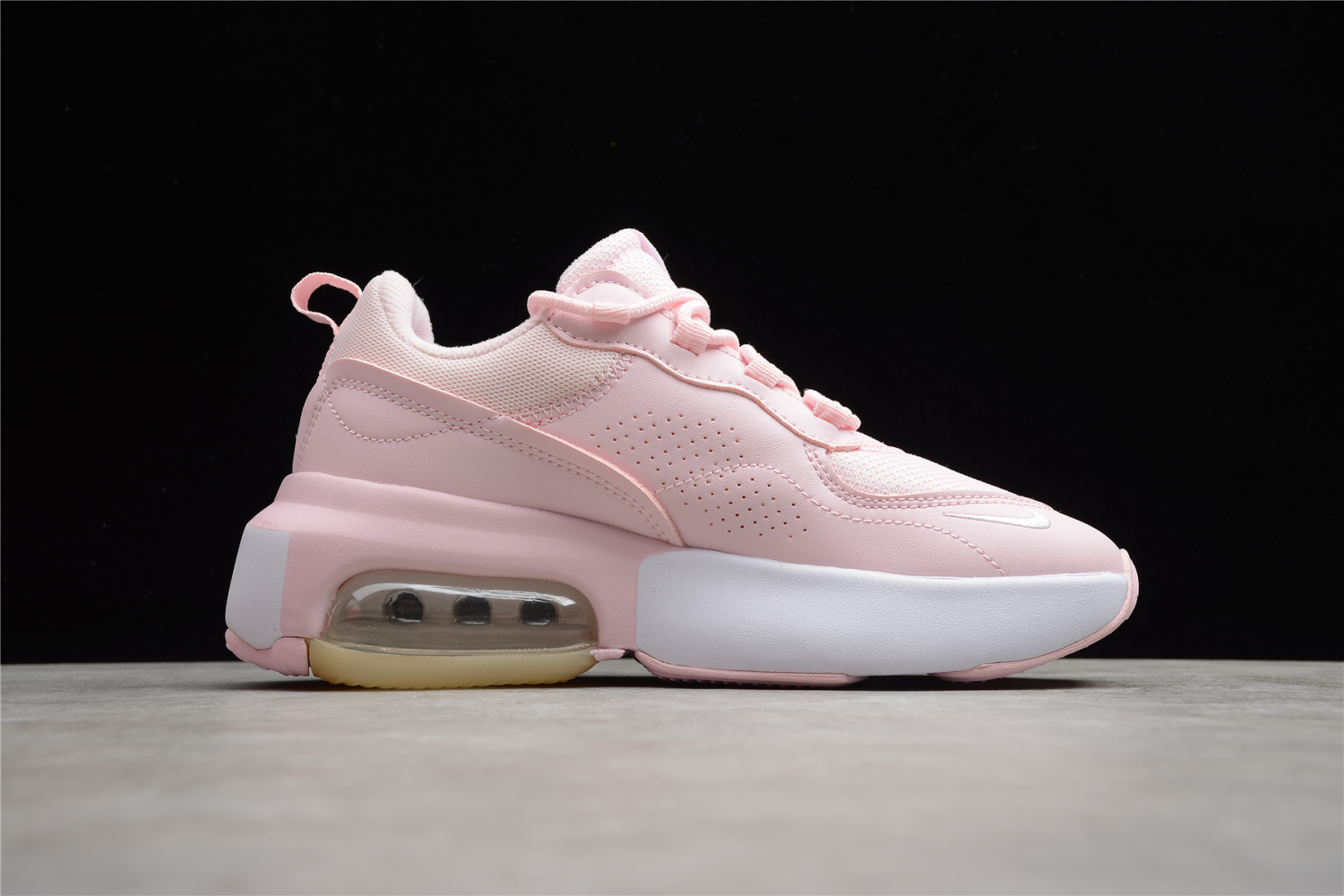 NIKE AIR MAX VERONA CU7846-600