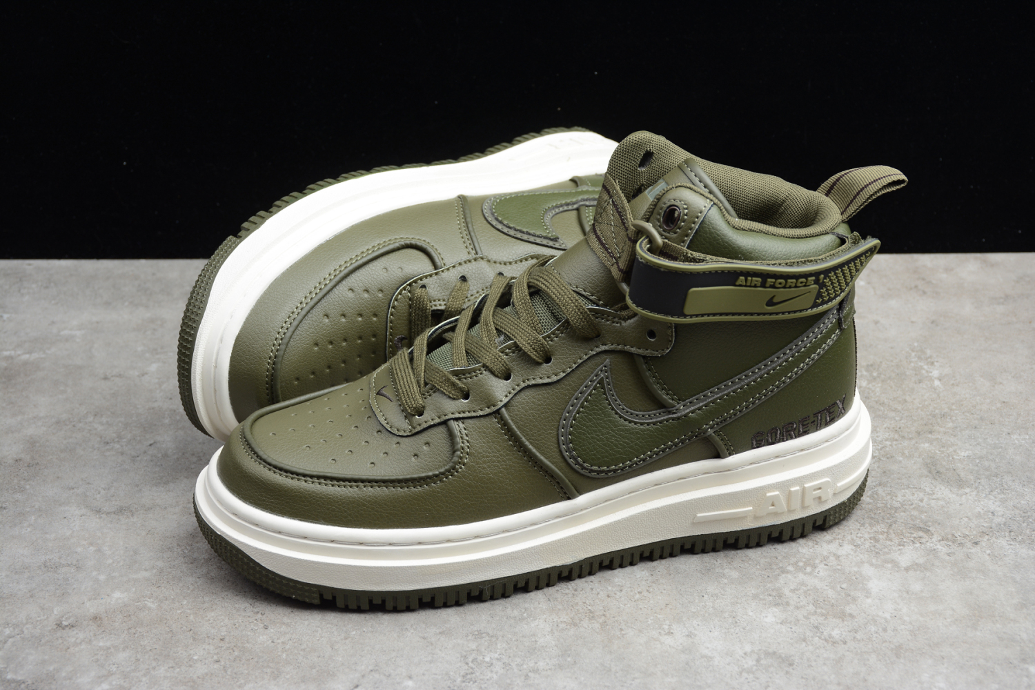 Nike Air Force 1 High Gore-Tex Boot Medium Olive CT2815-201