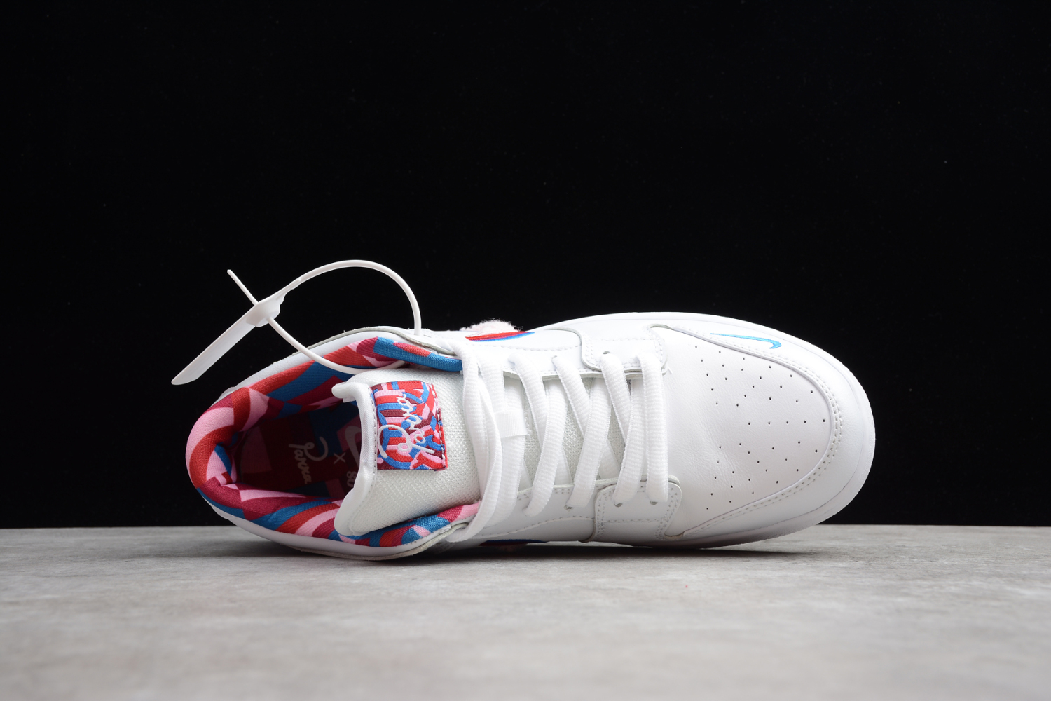 Nike SB Dunk Low Parra CN4504-100