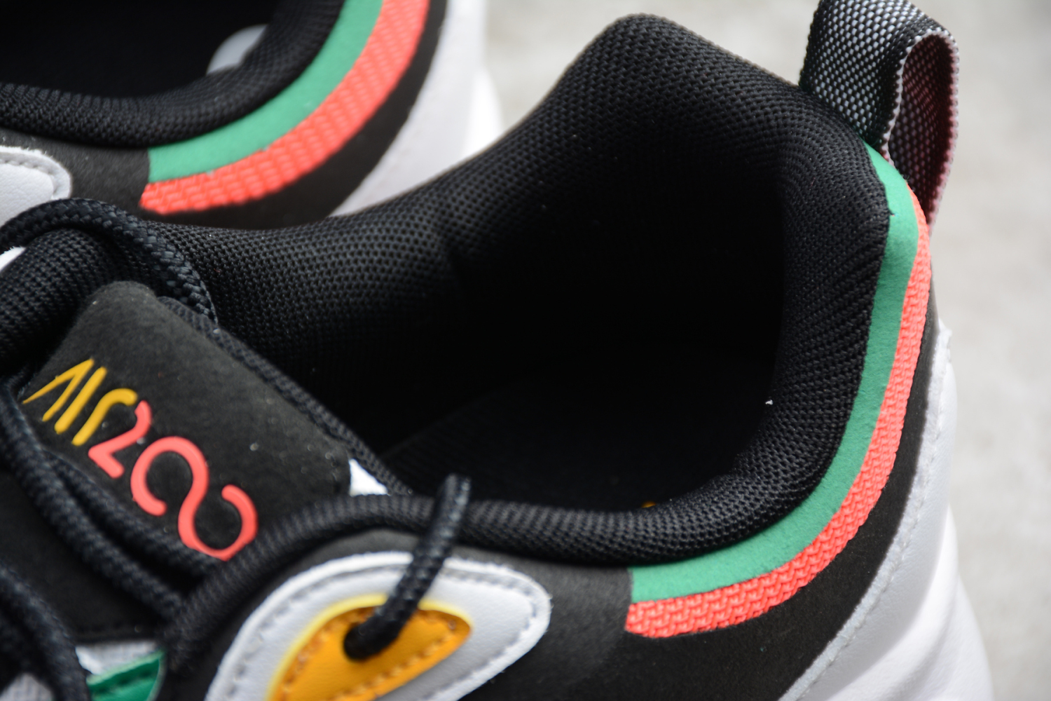 Nike Air Max 200 Rasta AQ2568-101